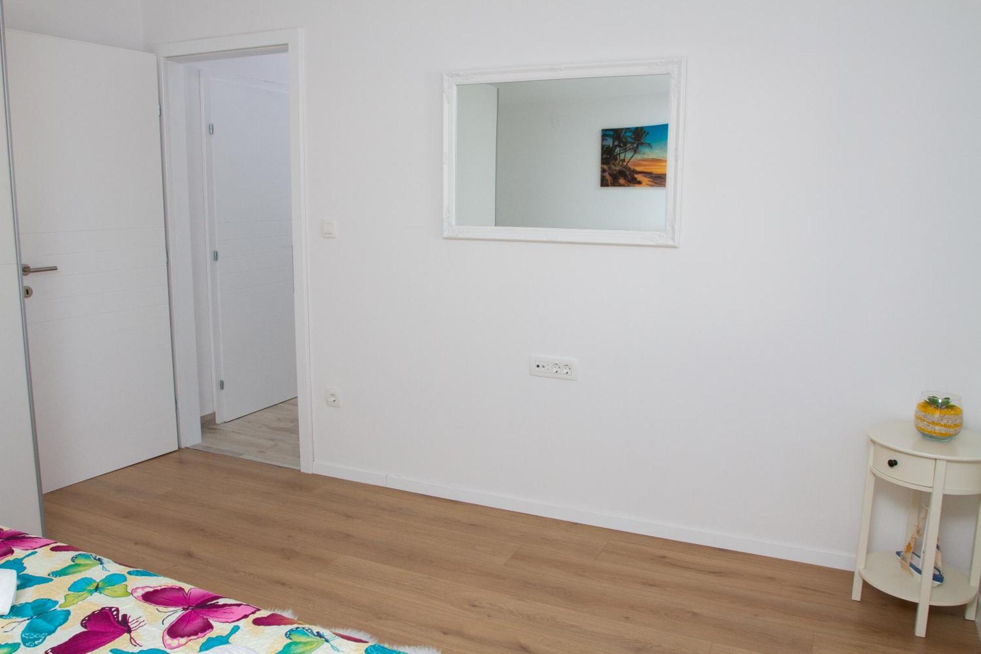 Unforgettable Sea View Apartments Bakota Podstrana Exterior photo
